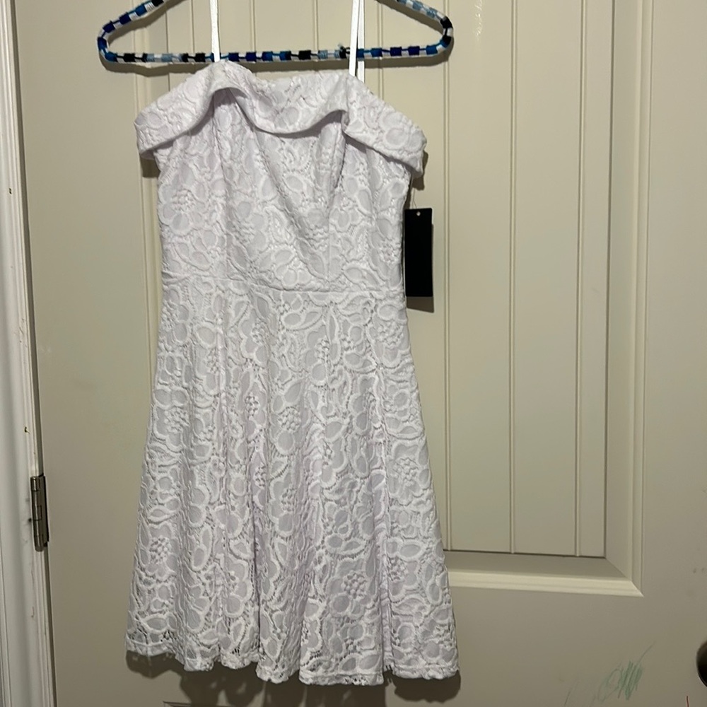 Dress-strapless white size 3, City Studio